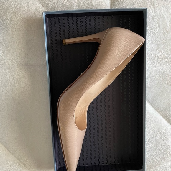 Prada Pointy toe pump - Picture 11 of 11